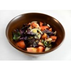 Салат из садовых овощей